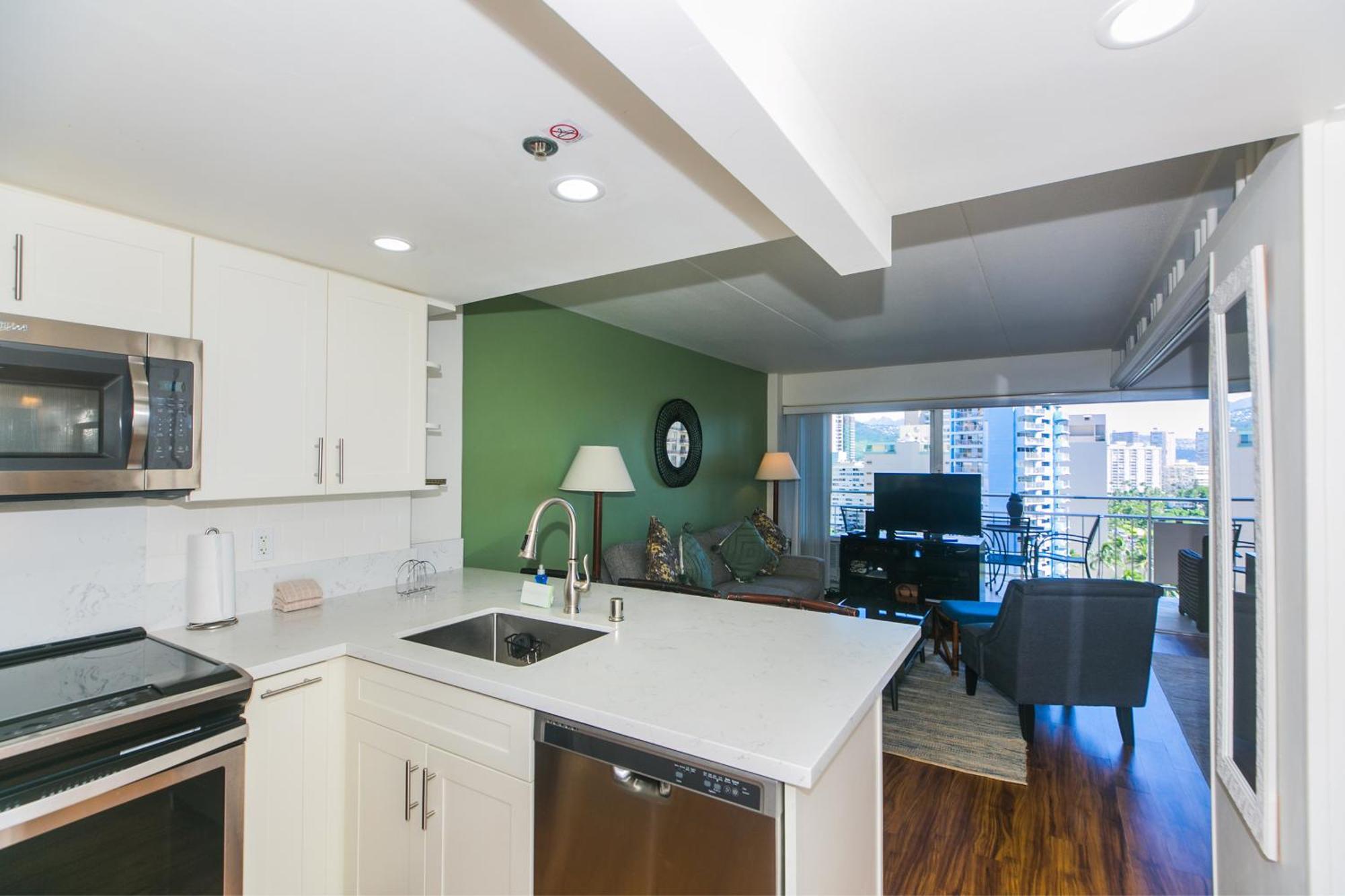 Ilikai Tower 1205 View 1br